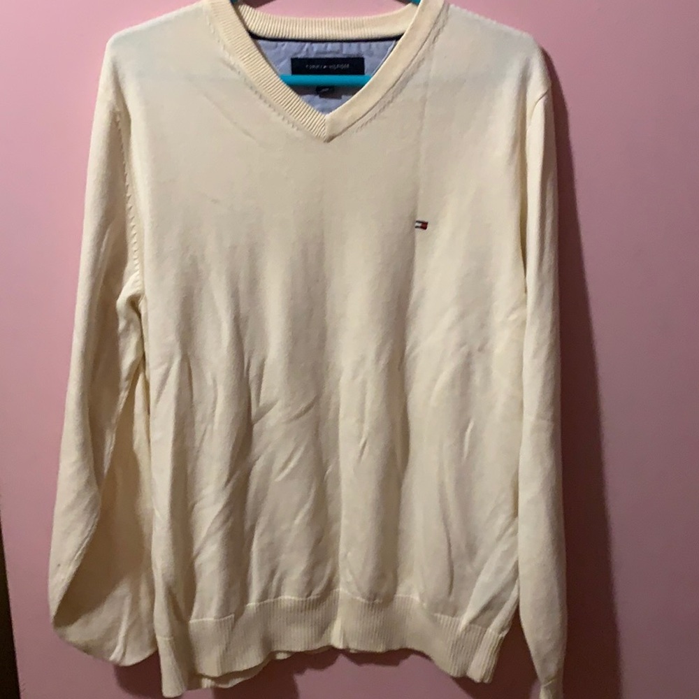 tommy hilfiger v neck sweater